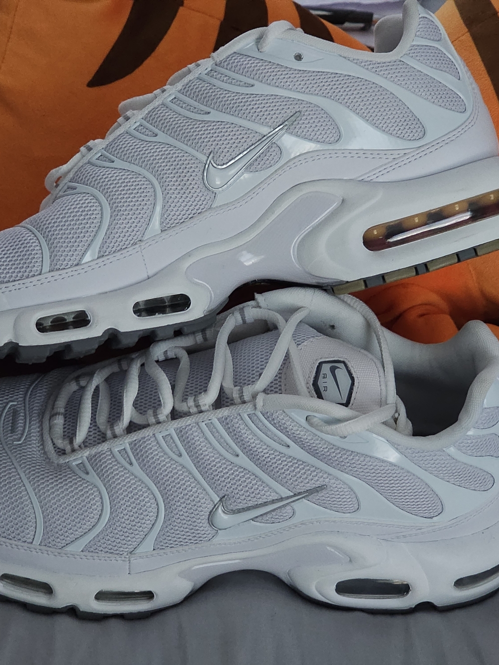 Nike 10 Men’s White Air Max